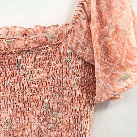 ASTR THE LABEL Flutter Sleeve Smocked Top‎ CLAY MULTI FLORAL M - Picture 9 of 11